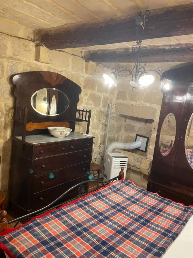 Il-harruba Farmhouse Marsaskala
